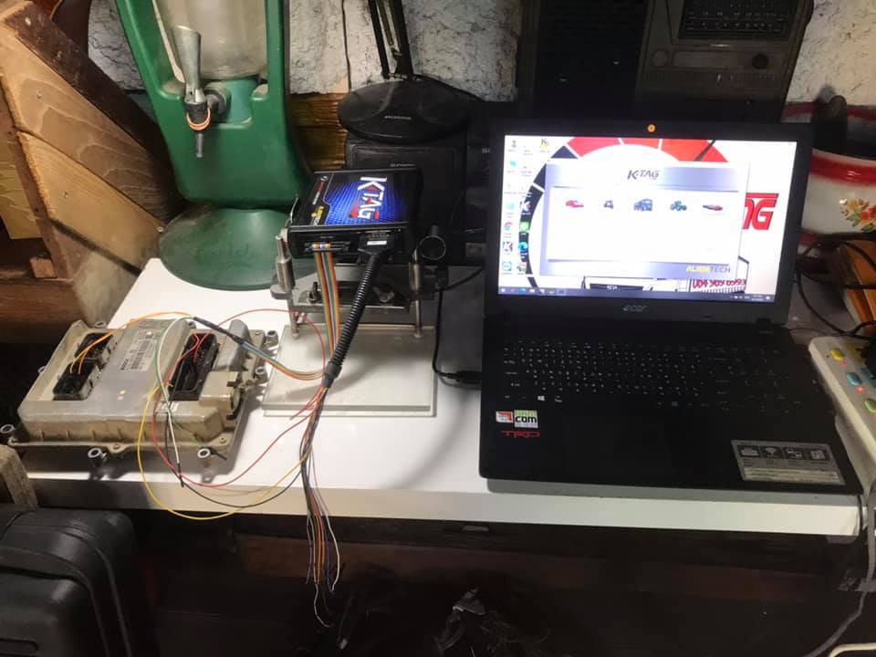 ตรวจวิเคราะห์และซ่อมกล่อง ECU