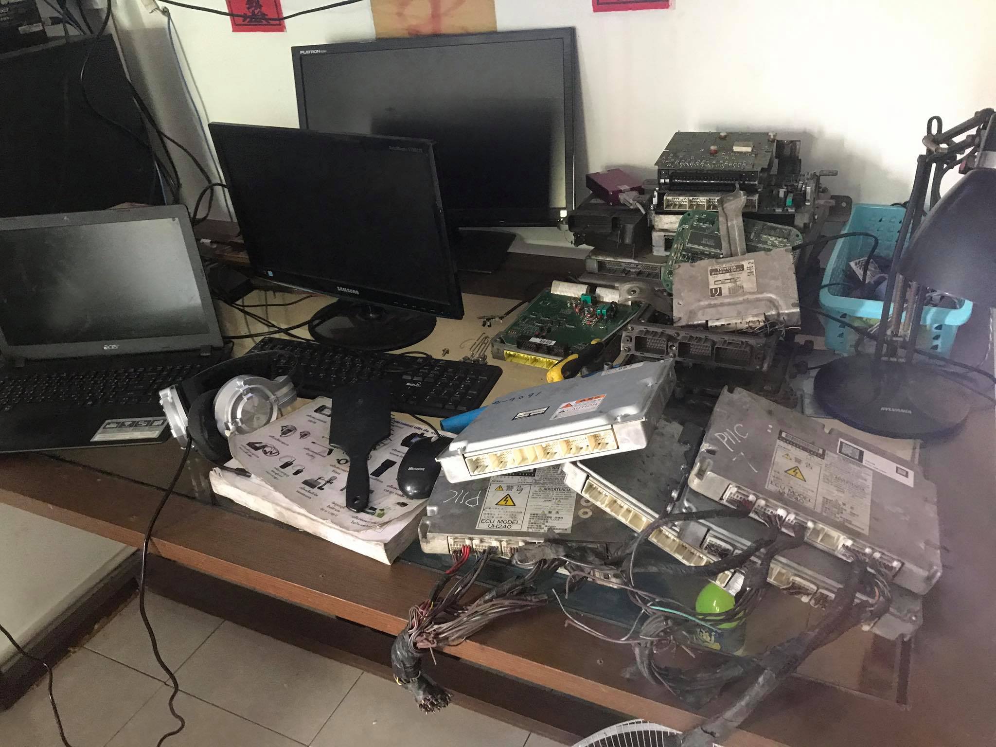 ซ่อมและโปรแกรมกล่อง ECU